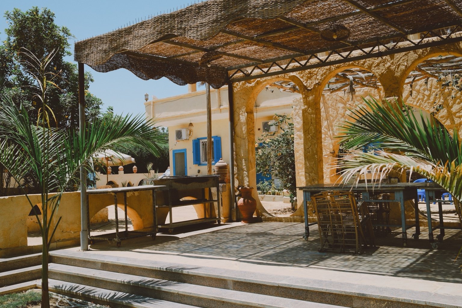 Outdoor pergola